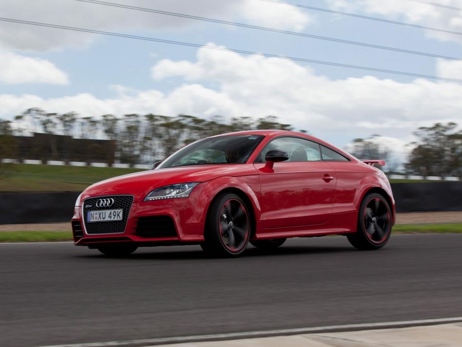  Audi TT RS Plus Coupe (8J) 2013 года  (AU) (фото 3 из 8)